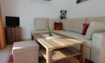 gefliester Boden im Wohnzimmer