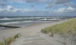 Strandaufgang zur stürmischen Ostsee