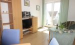 Beispielfoto für ein Wohnzimmer einer 2 Zimmer Ferienwohnung im Ferienobjekt Graal-Müritz